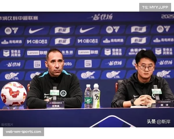 大连英博主场失利青岛西海岸遭遇三轮不胜困境